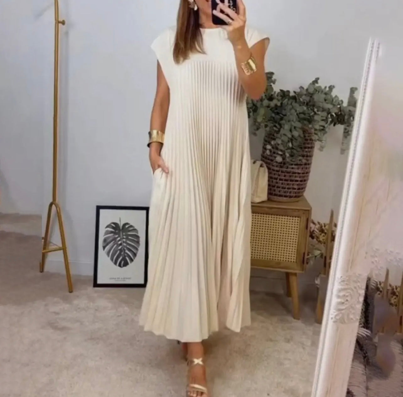 Off White Sleeveless Pleated Maxi Dress