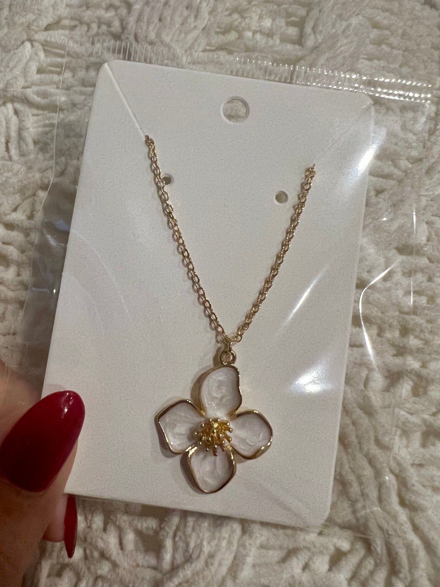 White Floral Necklace