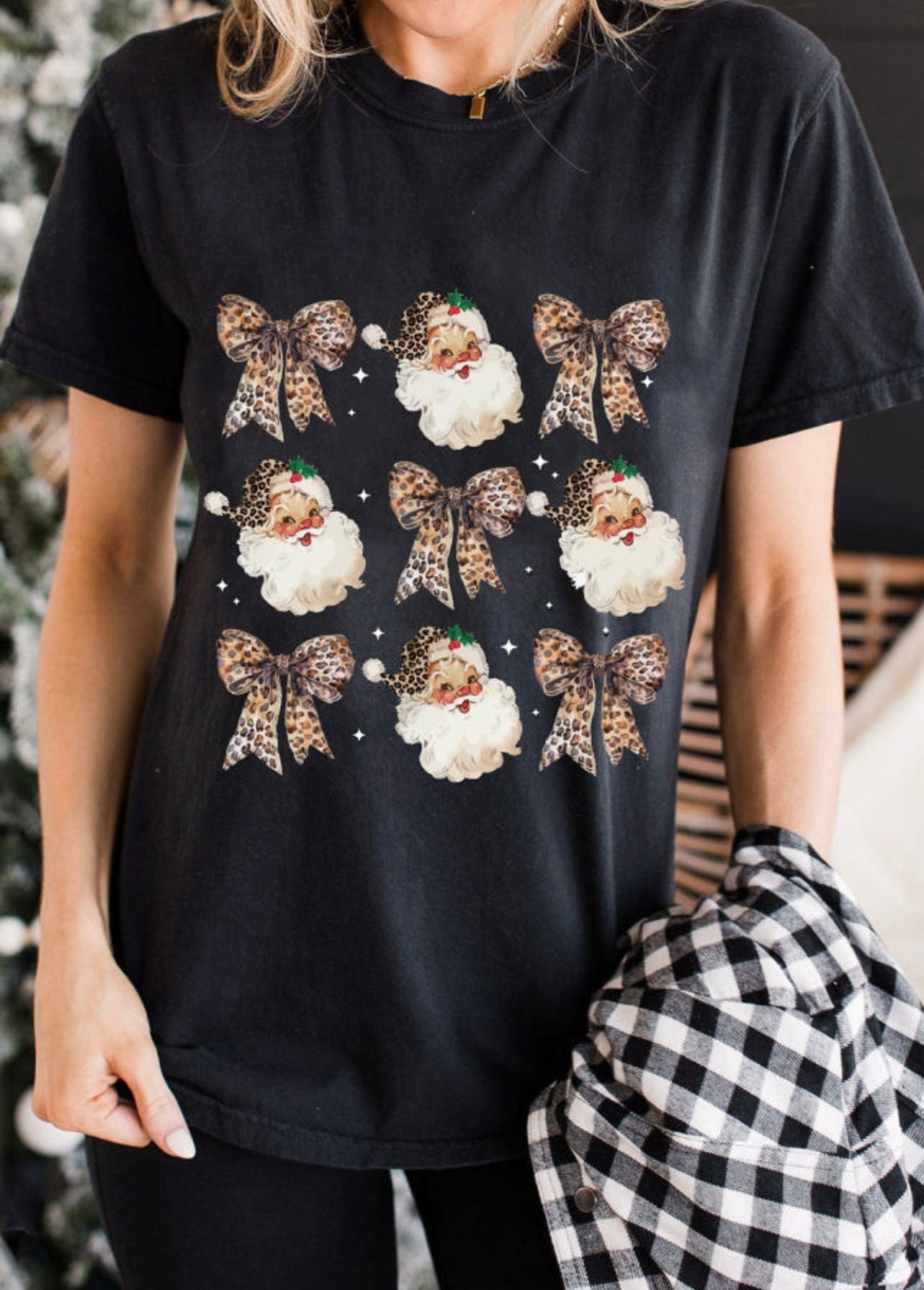 Cheetah Print Santa & Bows T-Shirt